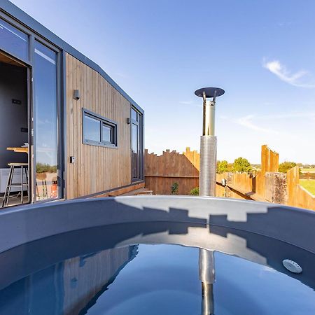 Les Tiny Du Pre Mathy - Logements Insolites Avec Jacuzzi A Profondeville Eksteriør billede