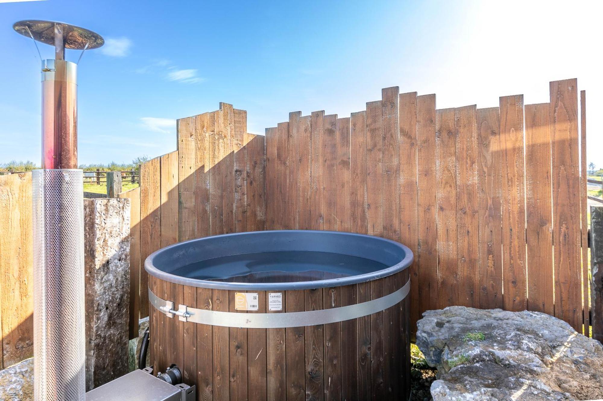 Les Tiny Du Pre Mathy - Logements Insolites Avec Jacuzzi A Profondeville Eksteriør billede